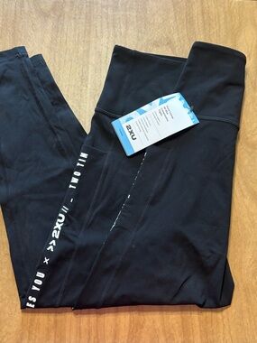 2XU Women’s Black Compression Leggings
